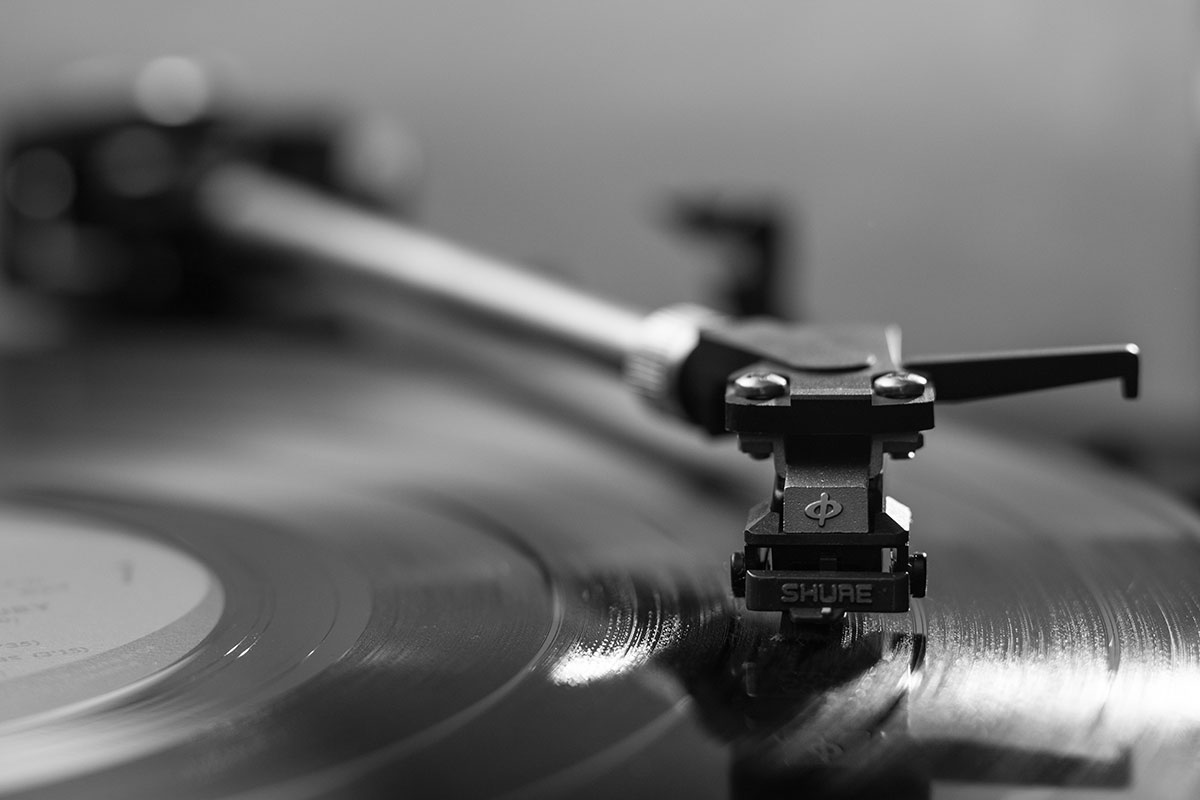 black-and-white-vintage-technology-145707